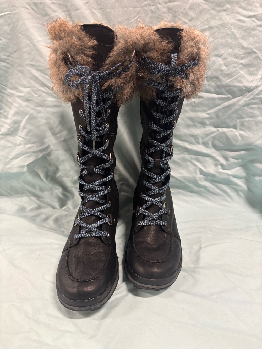 Merrell Black Lace-Up Faux Fur Trim Boots Brand New